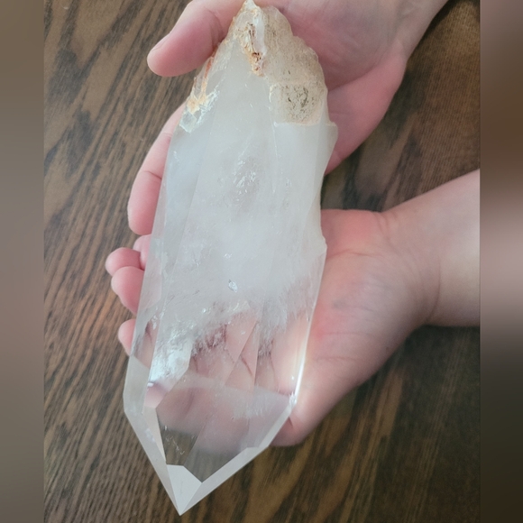 Other - Beautiful Large Clear Quartz Stone / 2.77 lbs